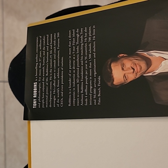 Tony Robbins Money Master The Game Hardcover book - Picture 4 of 6